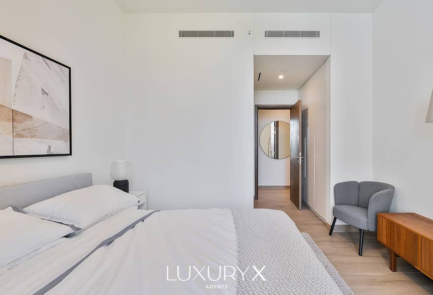 Resort Style Living | Golf View | Spacious Layout - Image 14