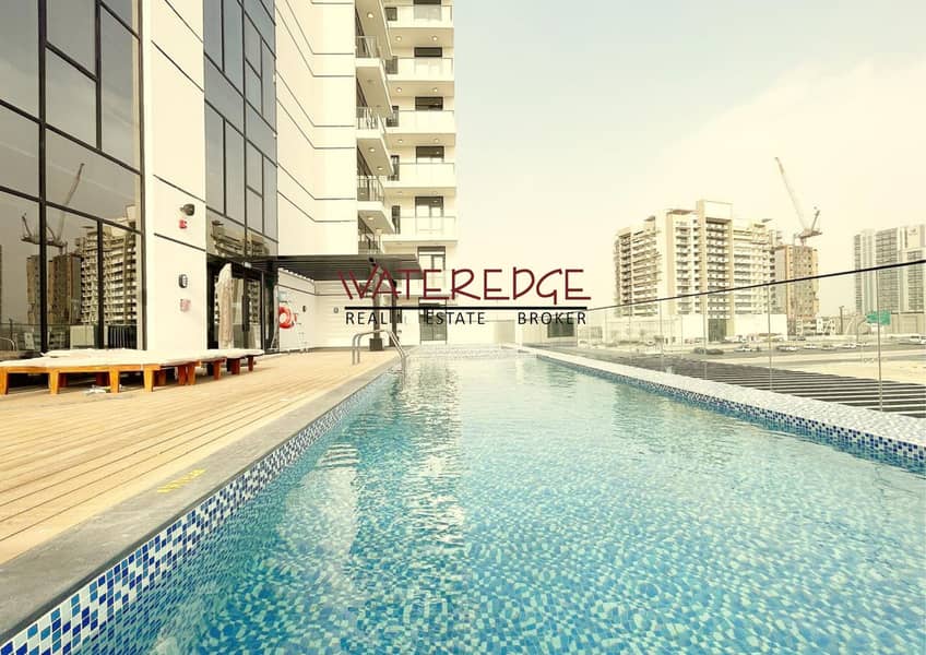 1BR+Large Study | 2 Bath | Available