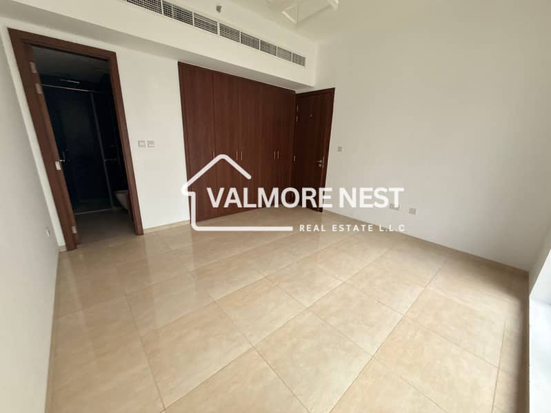 Spacious I Prime location I Affordable rent - Image 7