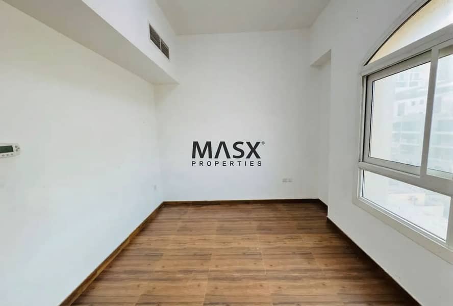 Prime Location | Ready to Move | Family Residence - Image 7