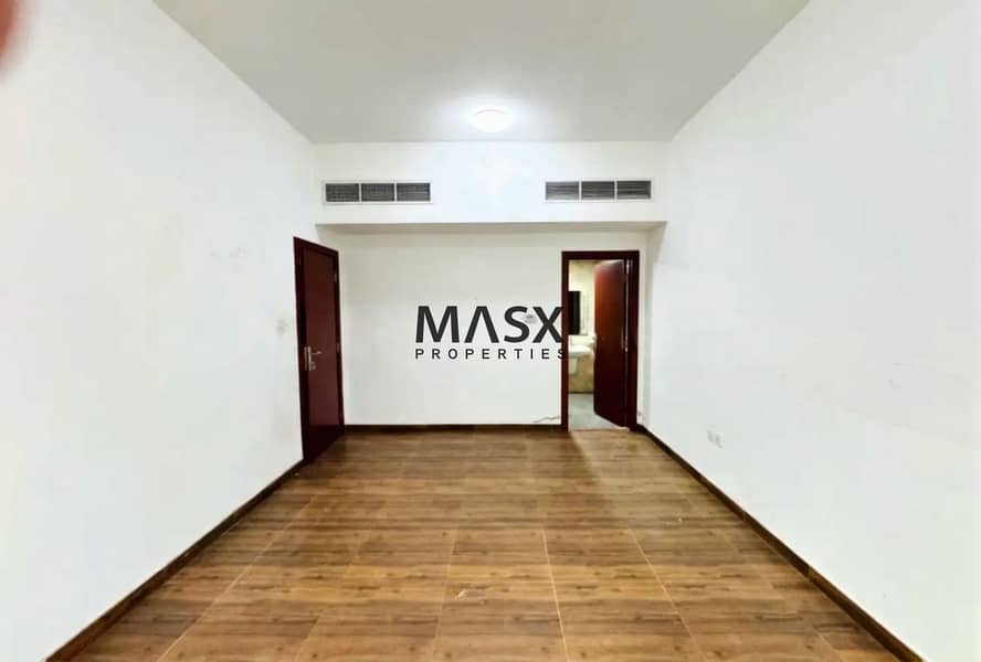 Prime Location | Ready to Move | Family Residence - Image 10