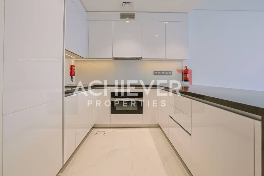 Spacious 1BR | Burj - Lagoon Views | District One - Image 6