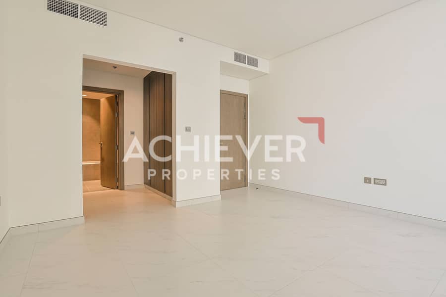 Spacious 1BR | Burj - Lagoon Views | District One