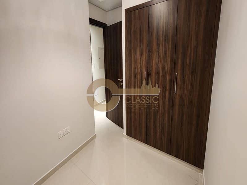 Modern 4BR Corner Townhouse | Single Row - Image 8
