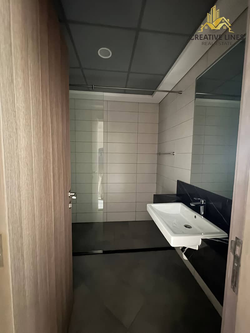 CHILLER FREE// 2 BEDROOM// WITH MAID ROOM // HUGE SIZE// READY TO MOVE - Image 12