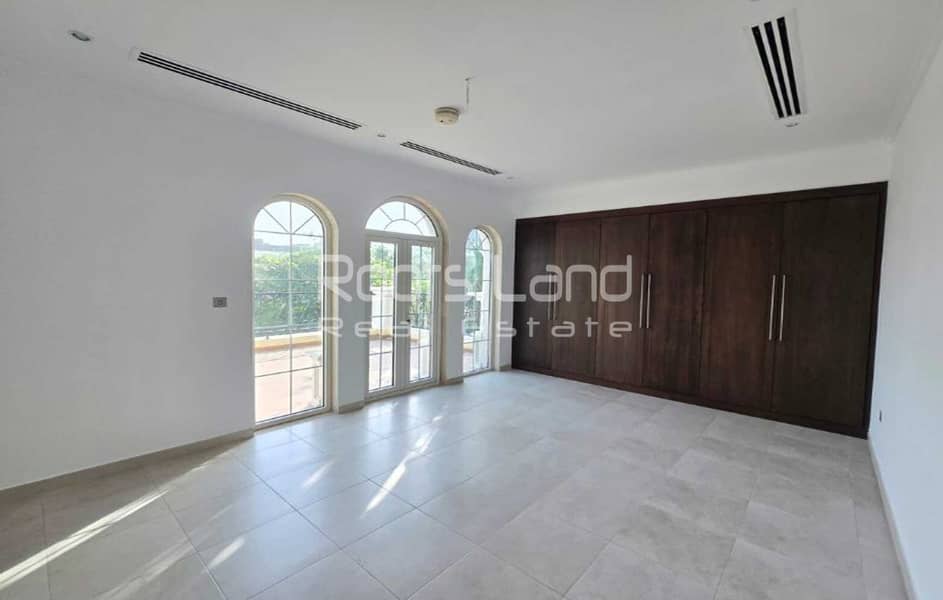 District 6 | Facing the Park | Legacy | Single Row - Image 12