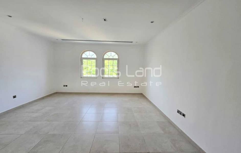 District 6 | Facing the Park | Legacy | Single Row - Image 16