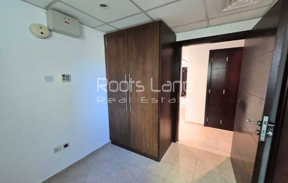 District 6 | Facing the Park | Legacy | Single Row - Image 18