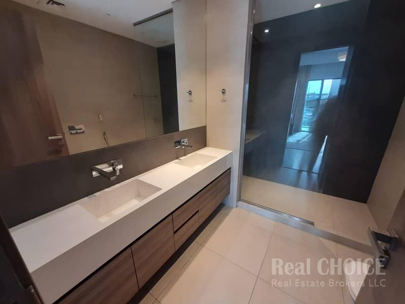 Furnished| Spacious 2-Bedroom | Prime Location - Image 12