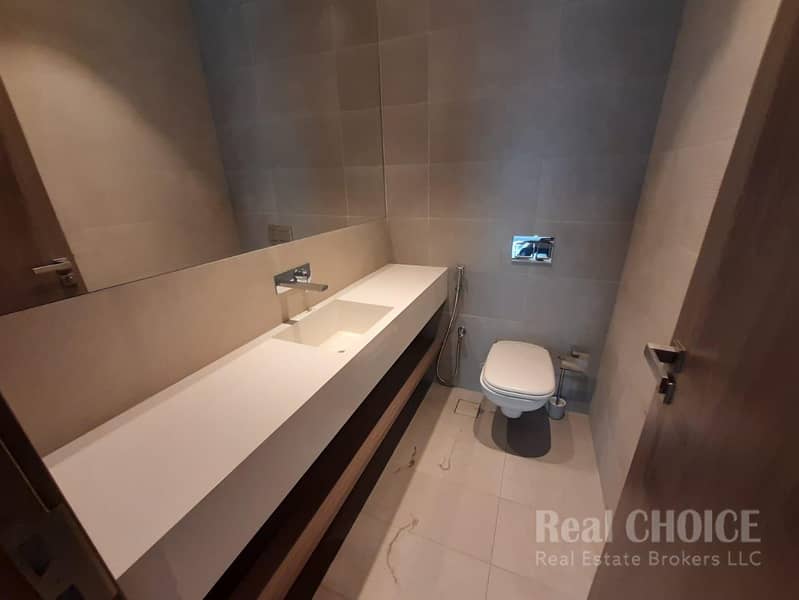 Furnished| Spacious 2-Bedroom | Prime Location - Image 13