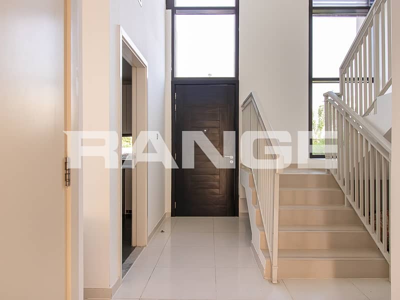 Spacious Layout | Move-in Ready | Near Park - Image 6