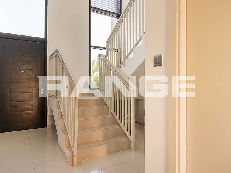 Spacious Layout | Move-in Ready | Near Park - Image 7