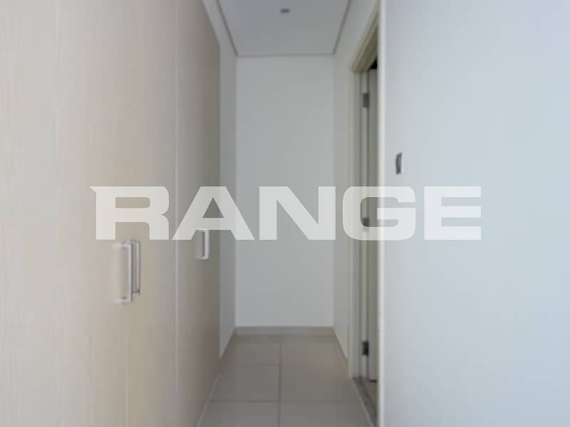 Spacious Layout | Move-in Ready | Near Park - Image 9