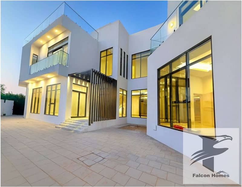 Brand New 5BR Villa | Modern Style | Service Block