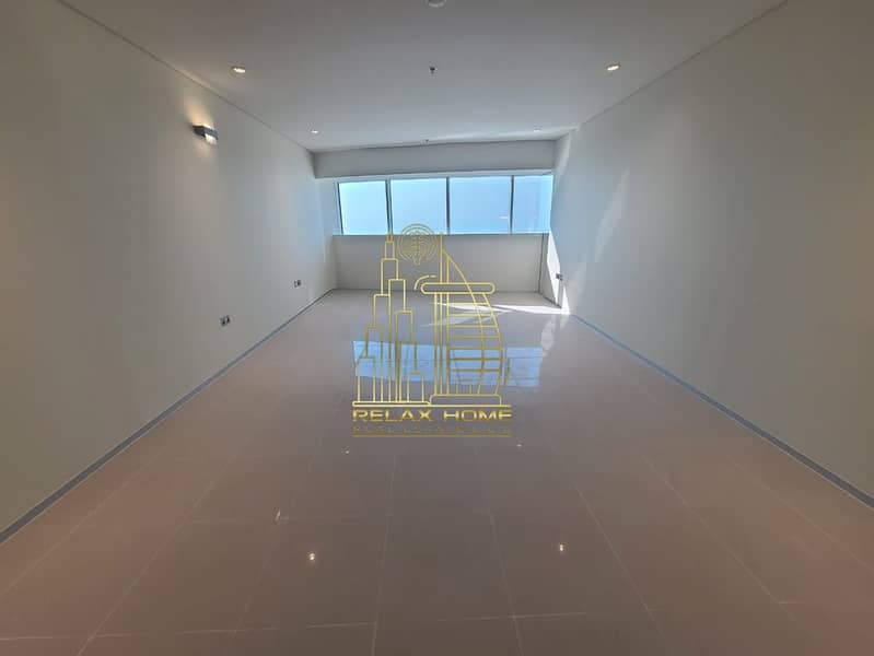 Elegant 2BHK | Chiller Free | Sea View | Prime Location - Image 7