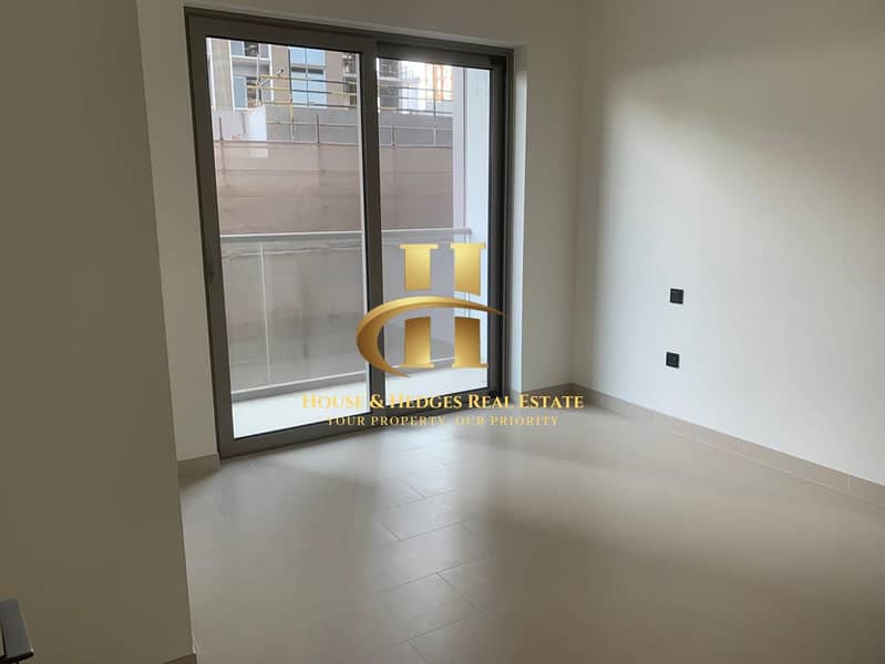 Modern Layout | Community View | Call Now