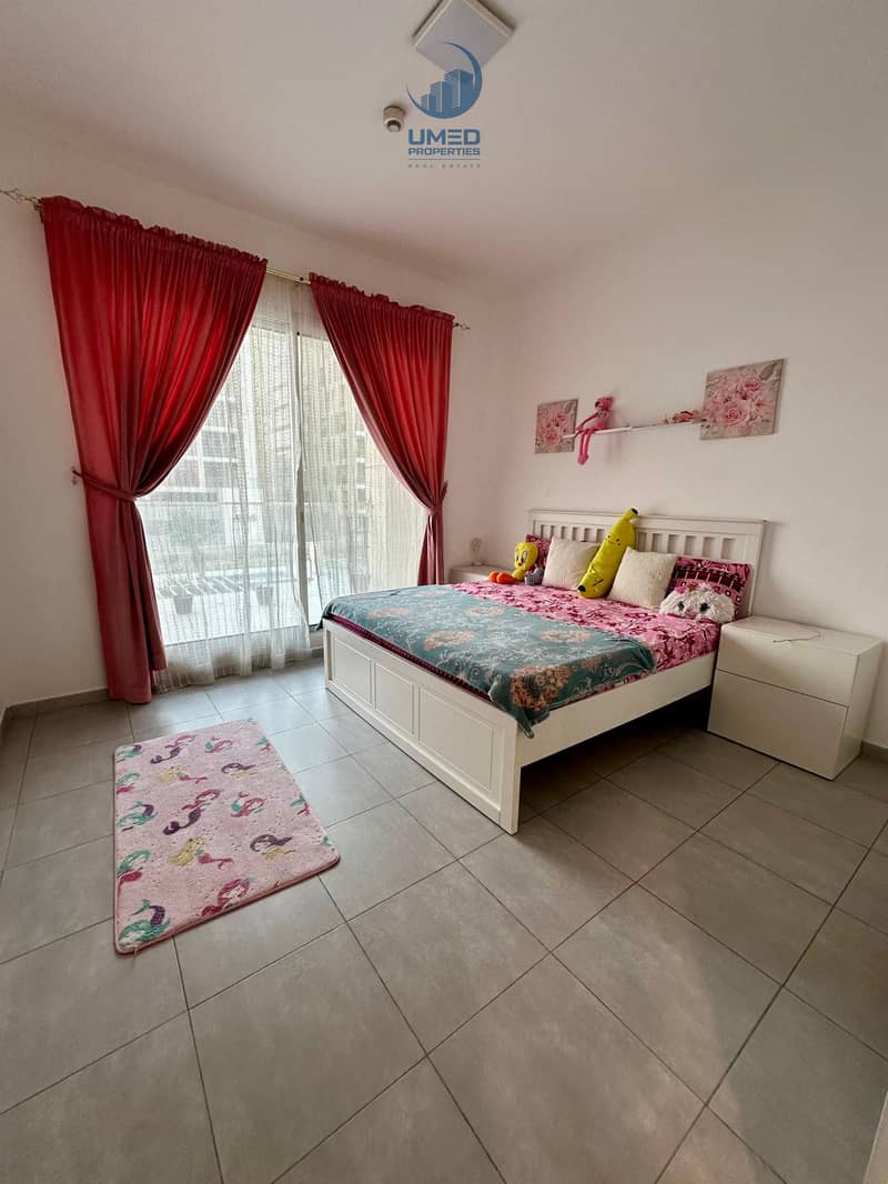 Modern Apartment with Balcony | Prime Location | Pool View