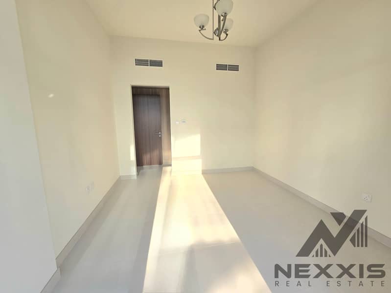 Best Investment Opportunity - Vacant Villa - Image 9