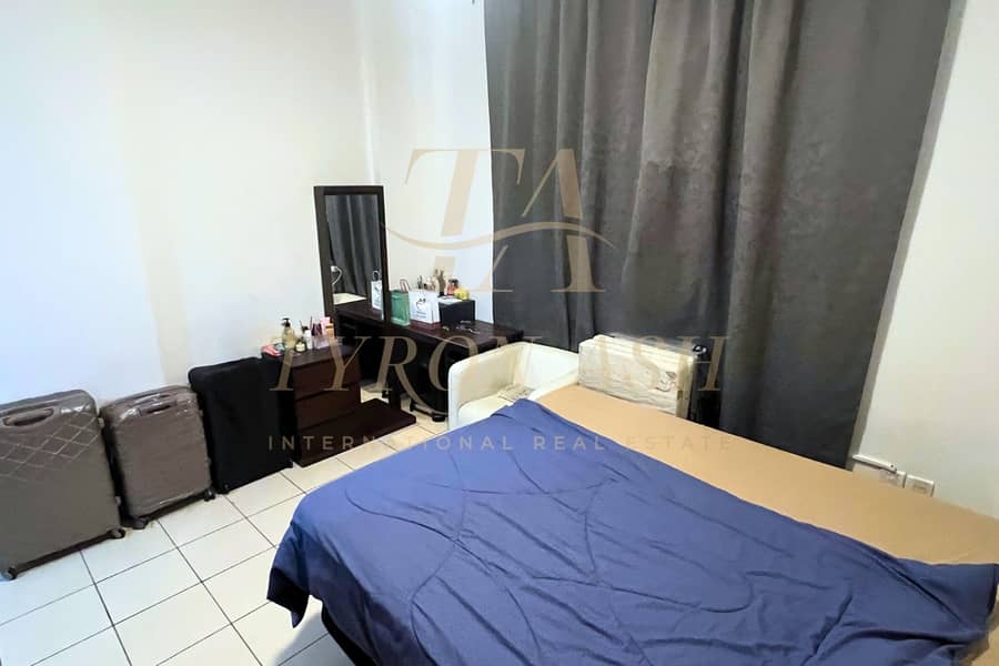 VACANT JAN | LARGE LAYOUT | STREET ACCESS