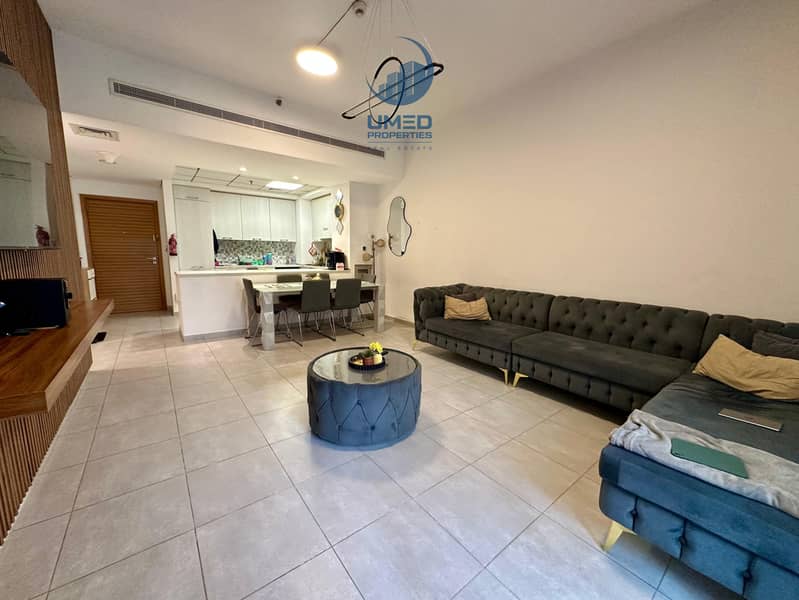 Modern Apartment with Balcony | Prime Location | Pool View