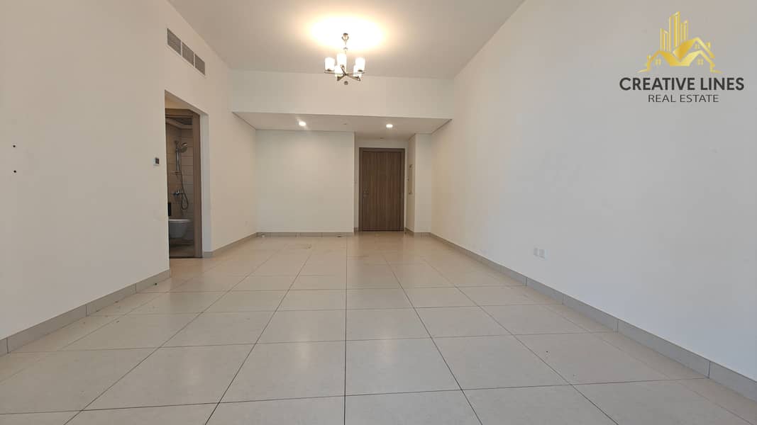 Chiller free// spacious luxury 2BHK with Maid room and closed kitchen apartment//All amenities//ready to move
