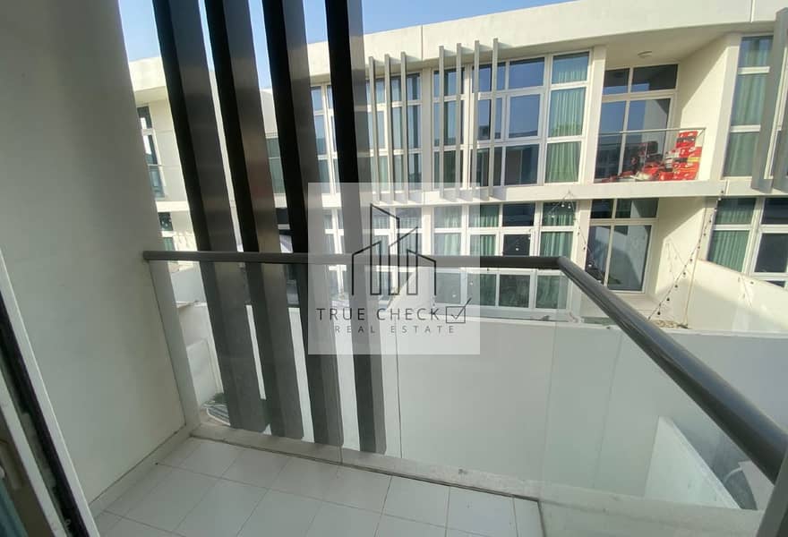 3 BEDROOMS + MAID | UNFURNISHED | L-SHAPED GARDEN