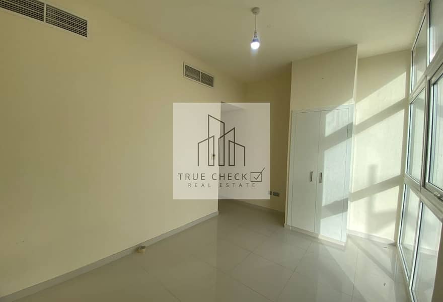 3 BEDROOMS + MAID | UNFURNISHED | L-SHAPED GARDEN - Image 13