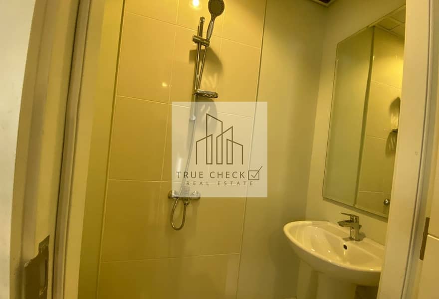 3 BEDROOMS + MAID | UNFURNISHED | L-SHAPED GARDEN - Image 20