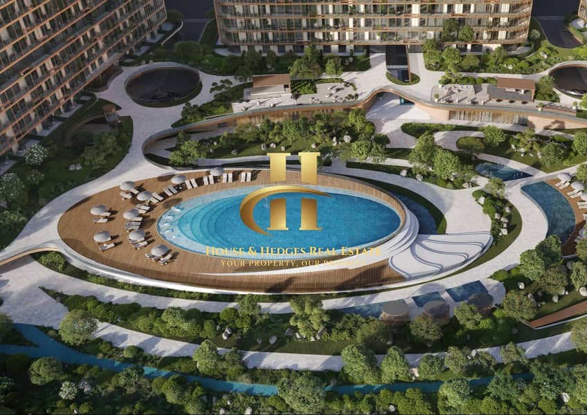 Ocean Views + Prime Location for Value Growth