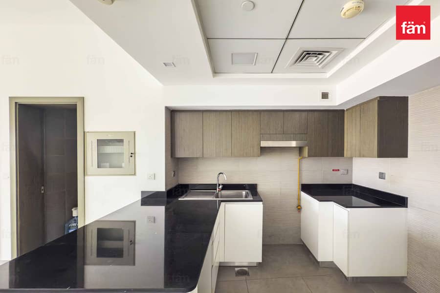 Big Layout | Vacant | Great Community