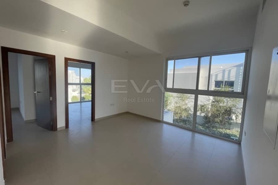 Single Row | Semi Detached | Well Maintained