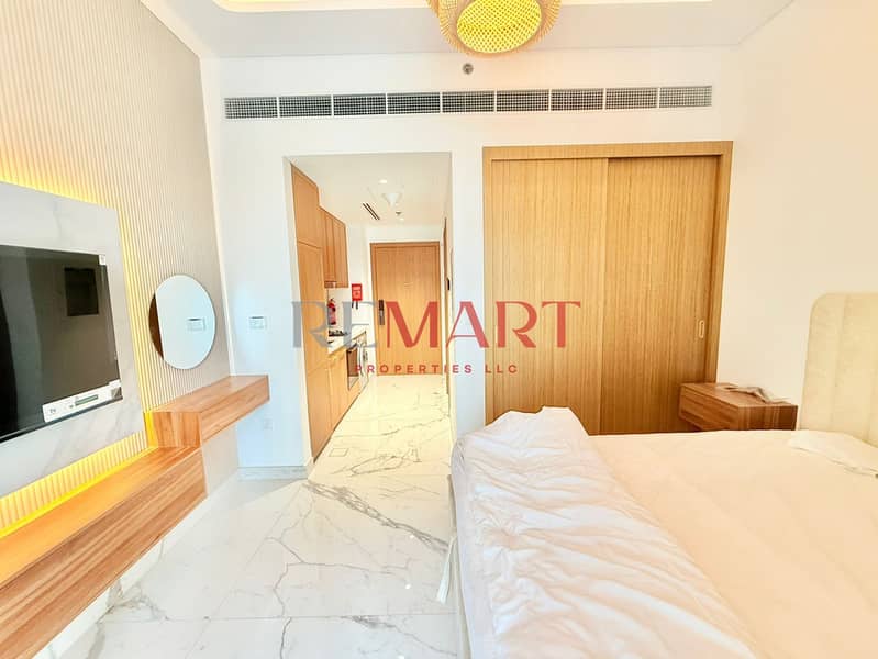 Multiple Options | Single Cheque | Azizi Riviera