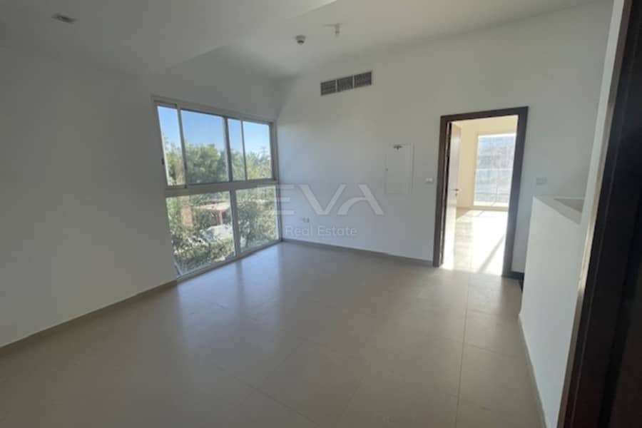 Single Row | Semi Detached | Well Maintained