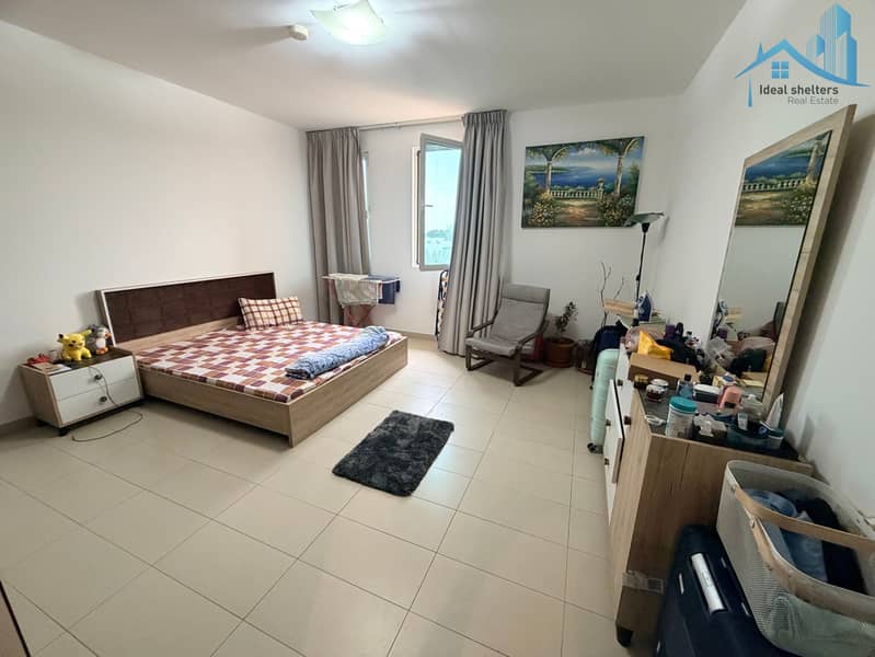 Fully furnished 1bhk Near Metro gated community - Image 11