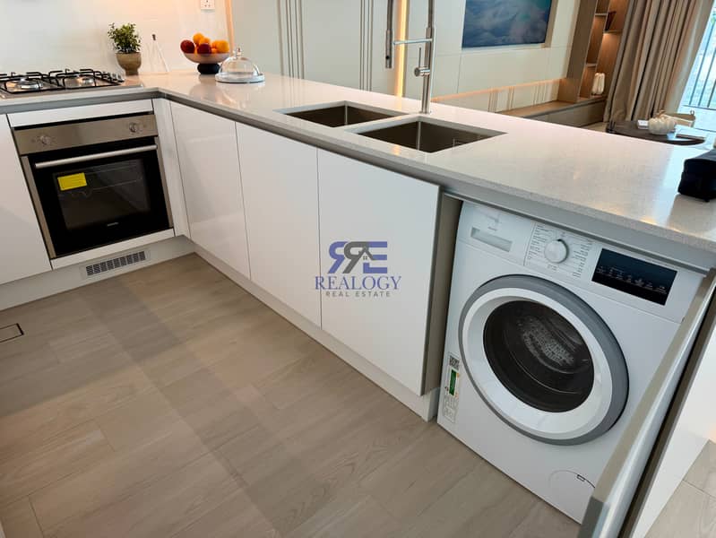 1,700 Sqft | 3 Bed Plus Maid | Park View | Family Home - Image 7