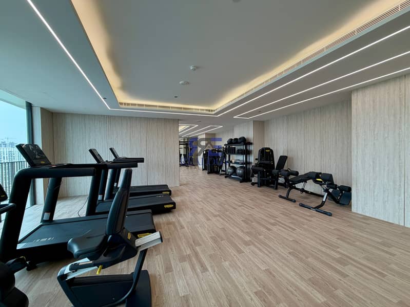 1,700 Sqft | 3 Bed Plus Maid | Park View | Family Home - Image 35