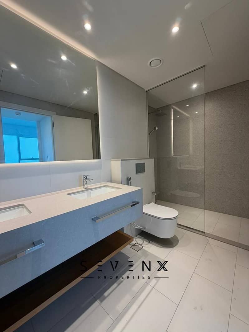 Panoramic Sea View | 2BR + Maid | Beachfront - Image 16