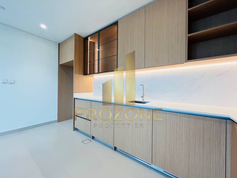 Brand New 2 BR | Modern | Luxury Living