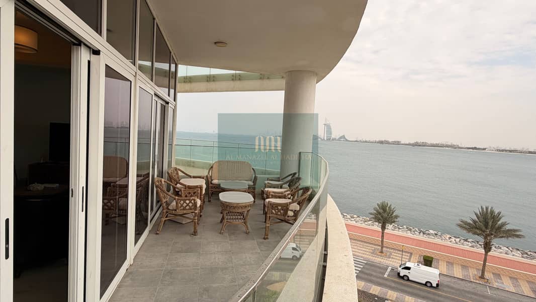 BURJ AND SEA VIEW | FULLY FURNISHED | PRIVATE BEACH ACCESS - Image 9