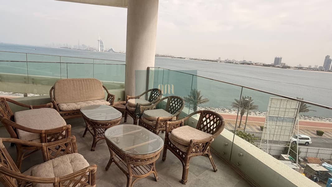 BURJ AND SEA VIEW | FULLY FURNISHED | PRIVATE BEACH ACCESS - Image 10