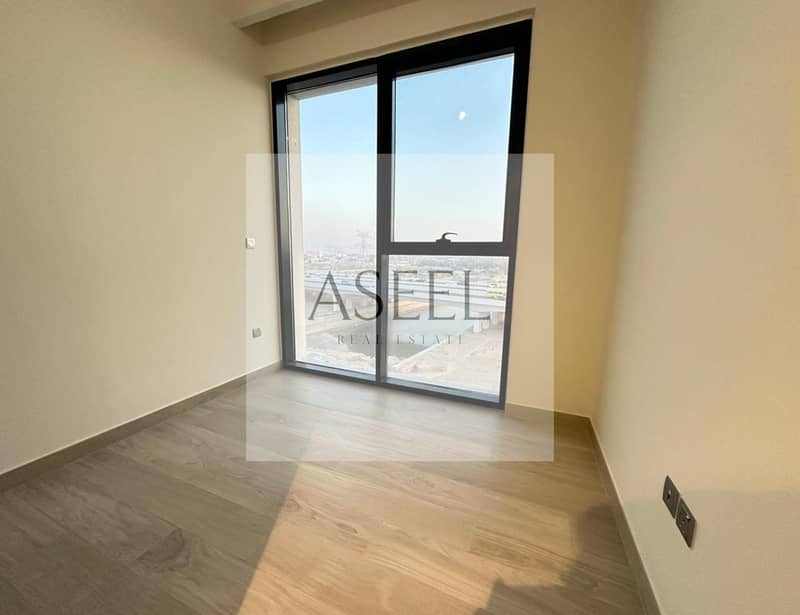 Vacant On December | Price Negotiable | Book Now - Image 9