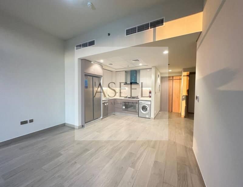 Vacant On December | Price Negotiable | Book Now - Image 10