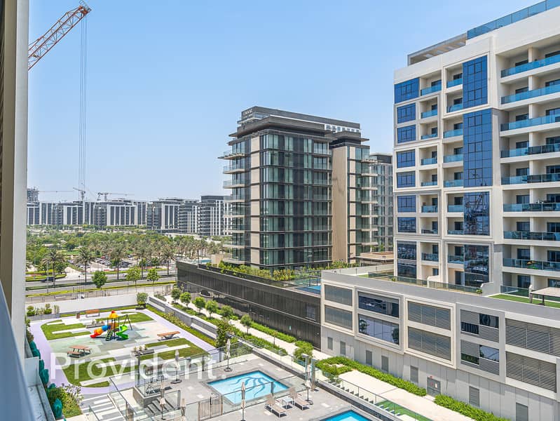 Corner Largest Layout | VOT | Fully Furnished - Image 14