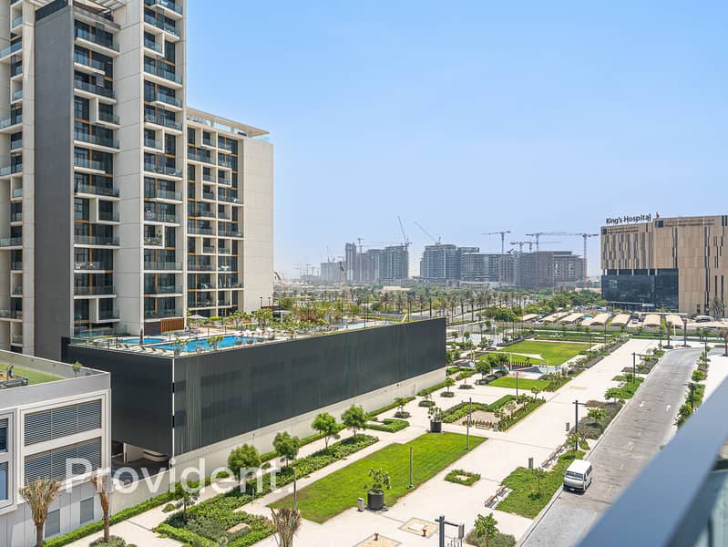 Corner Largest Layout | VOT | Fully Furnished - Image 15