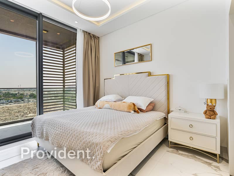 Corner Largest Layout | VOT | Fully Furnished - Image 22