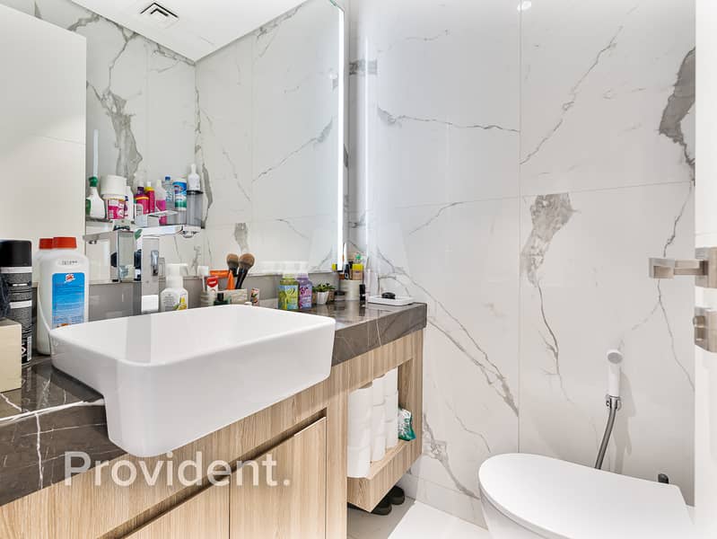 Corner Largest Layout | VOT | Fully Furnished - Image 26