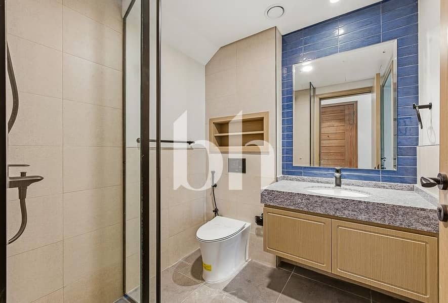 Brand New | Vacant | Modern | Spacious - Image 8