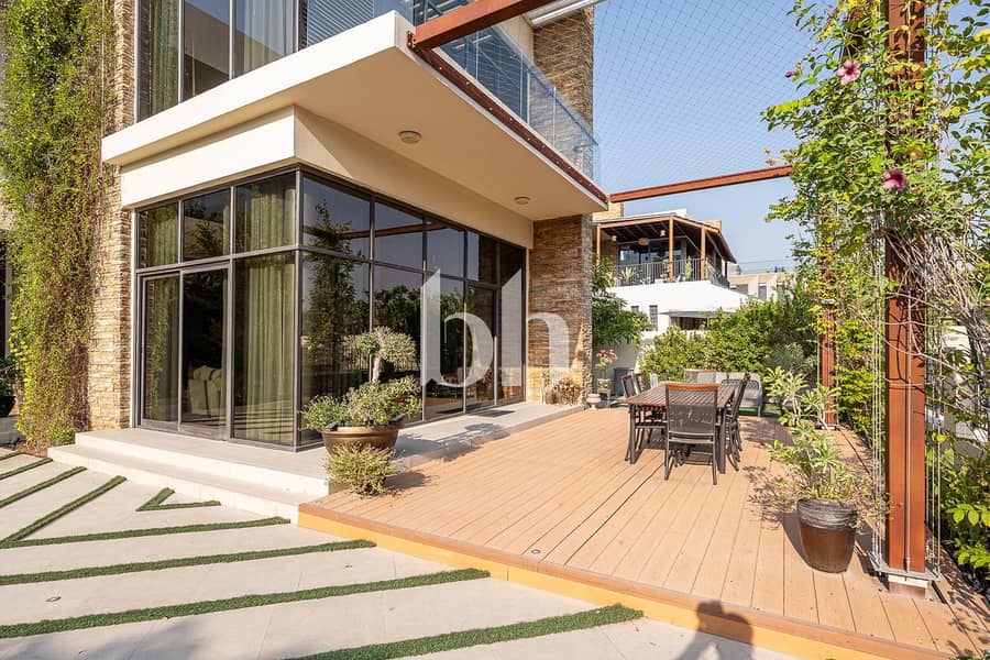 Prime Location | Build In Lift | VD2 Layout