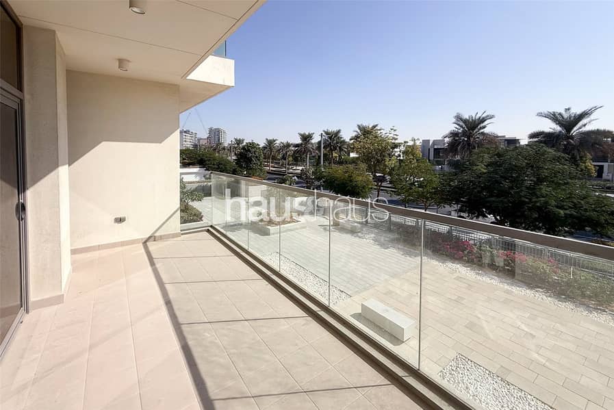 Largest Layout | Mint Condition | Available - Image 6