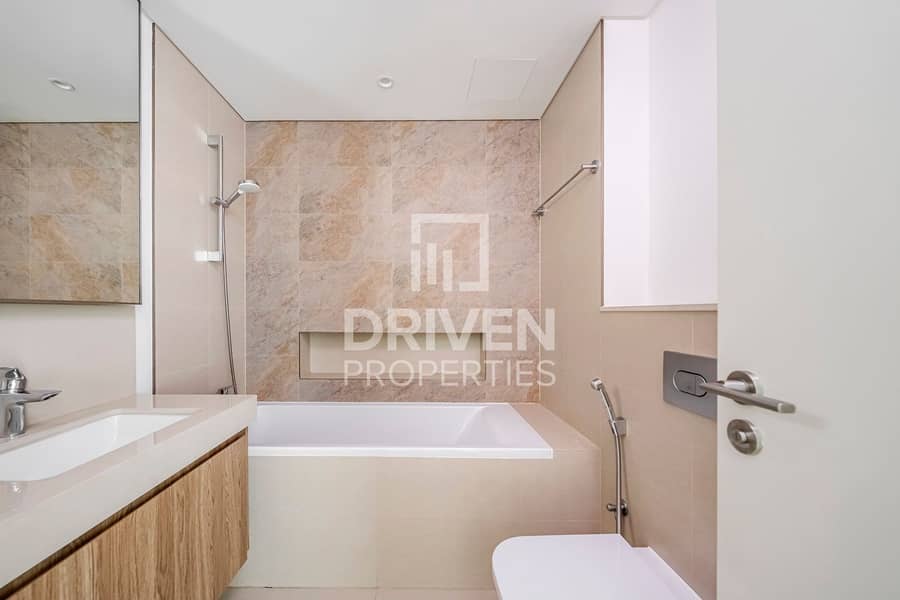 Prime Location | Spacious | Ready to Move In - Image 11